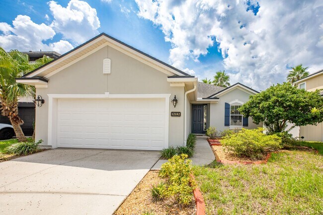 property at 12182 Wynnfield Lakes Cir