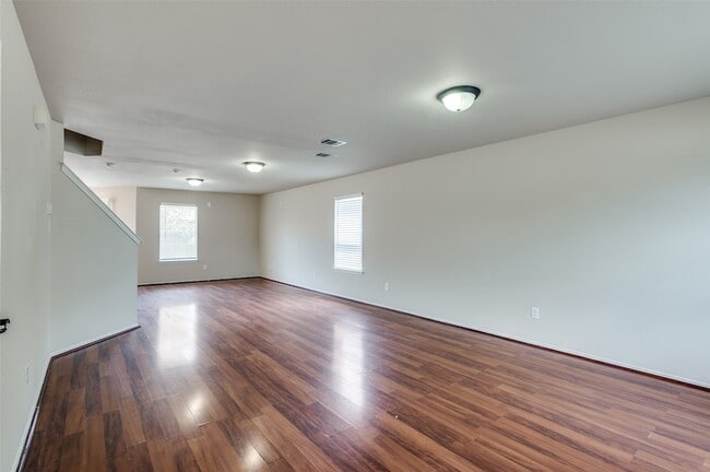 8620 Star Thistle Dr in Fort Worth, TX - Building Photo - Building Photo