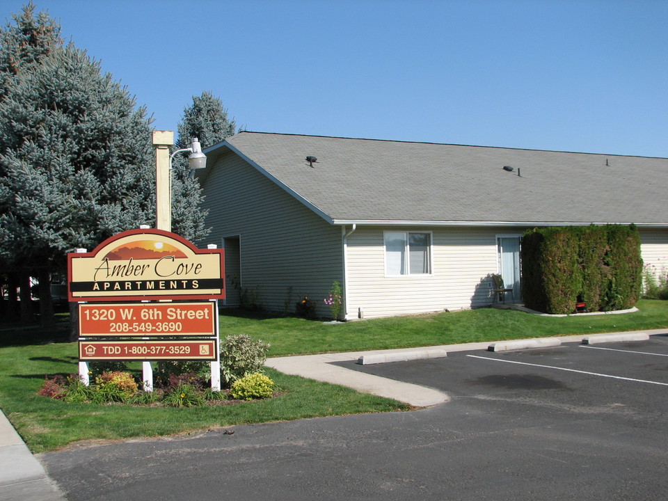 Amber Cove Senior Apartments in Weiser, ID - Building Photo