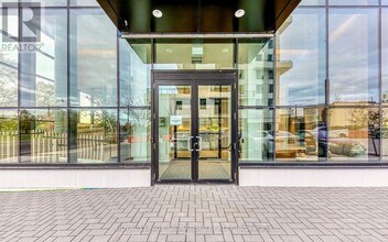 1050 Eastern Ave in Toronto, ON - Building Photo - Building Photo