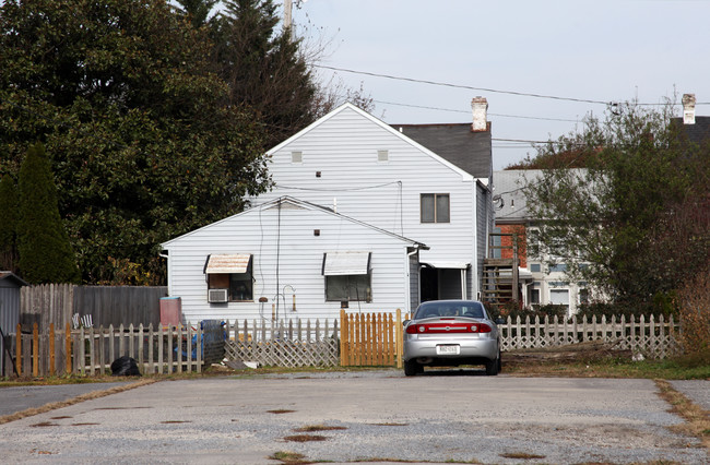 27 West Baltimore Street in Funkstown, MD - Building Photo - Building Photo