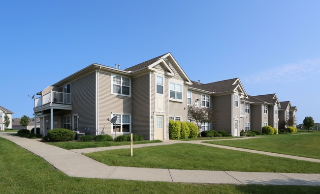 Cobblestone Court Aparments