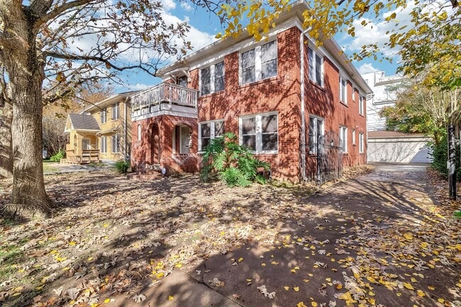 property at 1810 W Main St