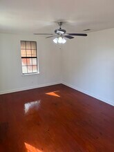 54 Oakland St in Harahan, LA - Building Photo - Building Photo