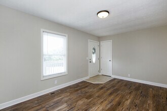 666 Annex Ave in Nashville, TN - Foto de edificio - Building Photo