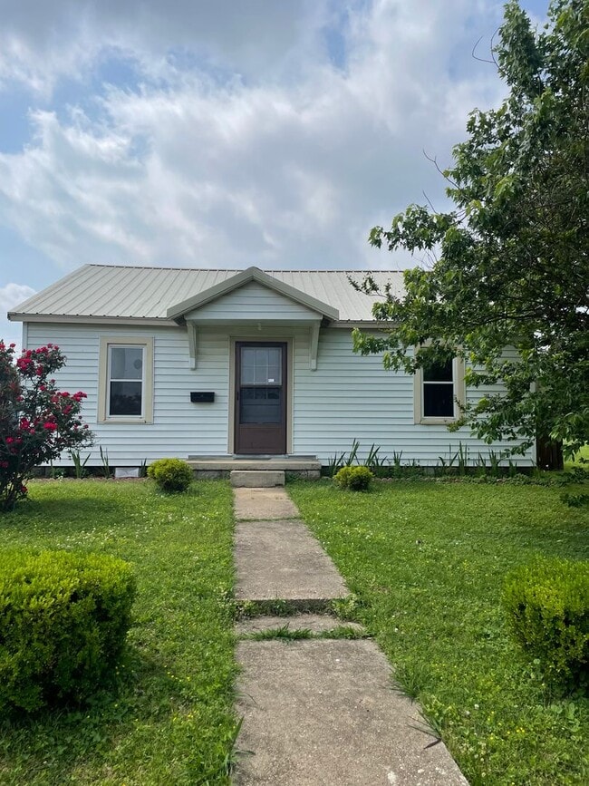 property at 2008 Wirsing Ave