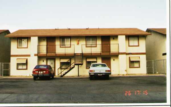 3224 Mary Dee Ave in North Las Vegas, NV - Foto de edificio - Building Photo