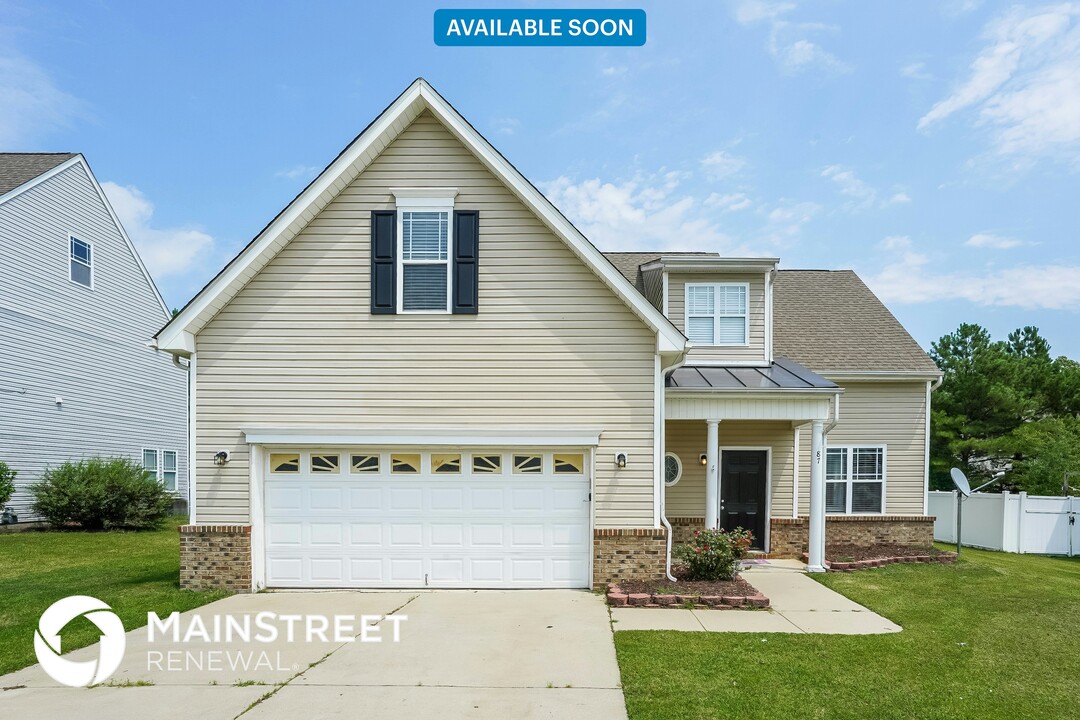 87 Hocutt Farm Dr in Clayton, NC - Building Photo