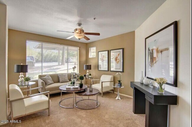 1550 E Thunderbird Rd, Unit 3 in Phoenix, AZ - Foto de edificio - Building Photo