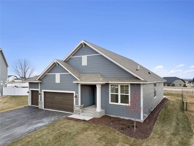 10142 Arrowwood Trl in Woodbury, MN - Building Photo - Building Photo