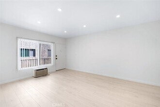 580 W Stocker St, Unit 6 in Glendale, CA - Building Photo - Building Photo