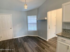 3201 Deer Creek Dr in Middleburg, FL - Building Photo - Building Photo