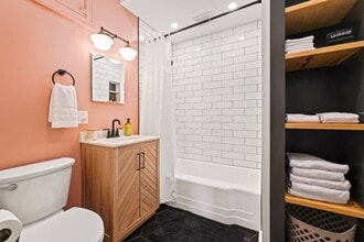 107 Union Ave in Saratoga Springs, NY - Building Photo - Building Photo