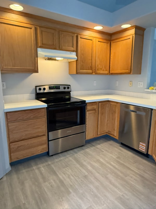 607 Meadowbrook Dr in Nampa, ID - Foto de edificio - Building Photo