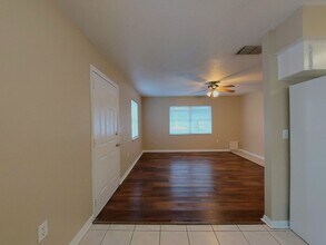 1720 Merrick Rd in Lakeland, FL - Building Photo - Building Photo