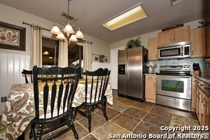 7907 Emerald Elm in San Antonio, TX - Building Photo - Building Photo