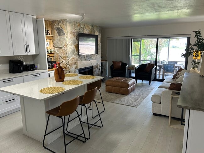 16530 Club Blvd in Ft. Myers, FL - Building Photo - Building Photo