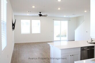 3422 N Ensanada Ave in Fresno, CA - Building Photo - Building Photo