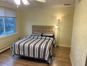 1678 Fort St in Lincoln Park, MI - Building Photo - Building Photo