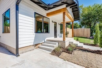 1612 N Virginia Ave in Oklahoma City, OK - Building Photo - Building Photo