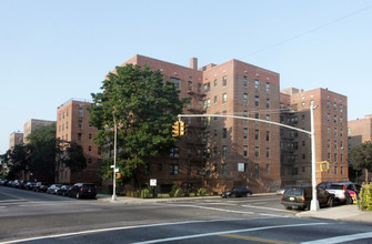 Flatbush Gardens in Brooklyn, NY - Building Photo - Building Photo