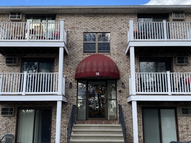 property at 16 Kenmar Dr