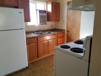 421 2nd Ave E, Unit 37 in Twin Falls, ID - Foto de edificio - Building Photo