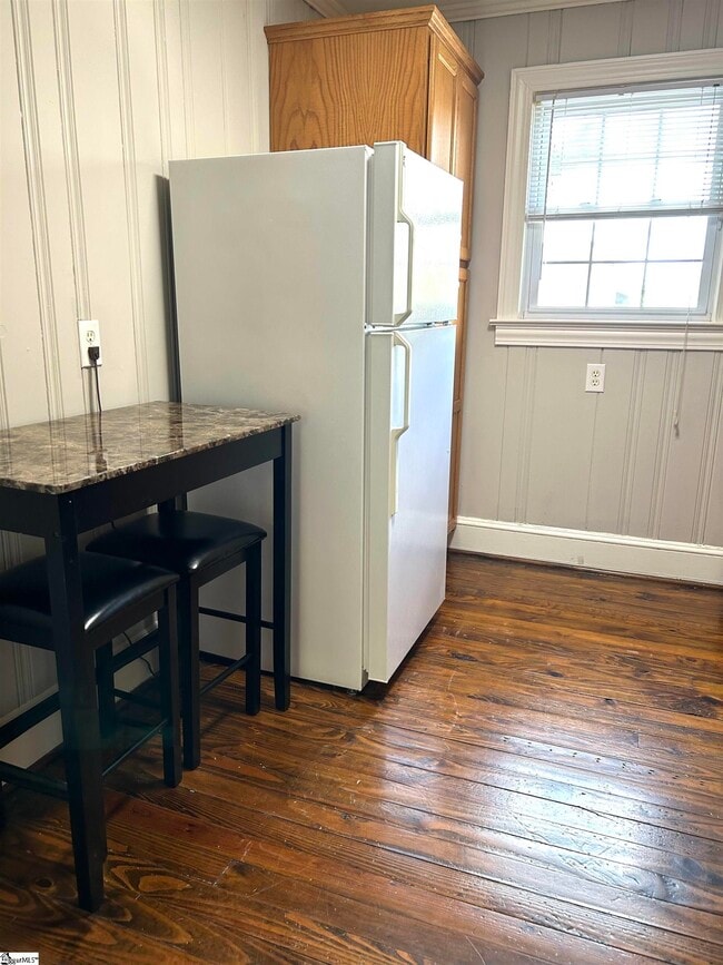 5 Whitsett St in Greenville, SC - Building Photo - Building Photo