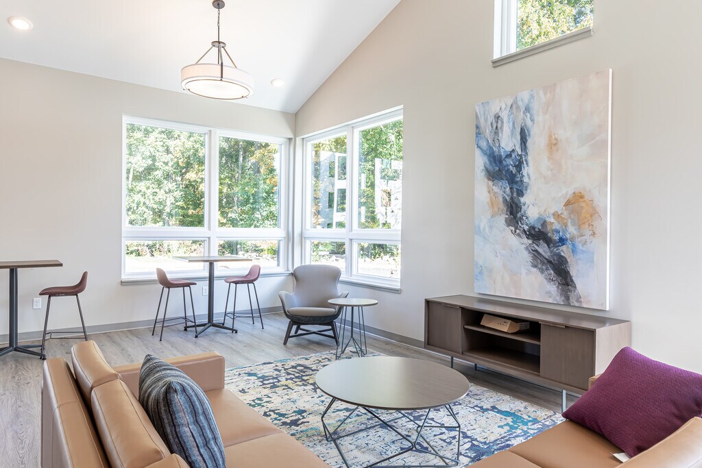 Oak Tree Village Apartments in Griswold, CT