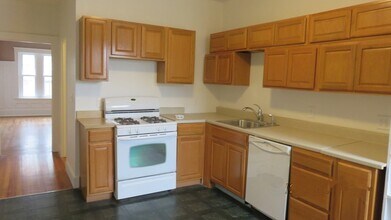 39 Strathmore Rd in Boston, MA - Building Photo - Building Photo