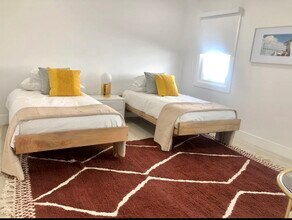 11516 La Maida St in North Hollywood, CA - Building Photo - Building Photo