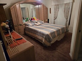 5111 NW 104th Ave in Coral Springs, FL - Building Photo