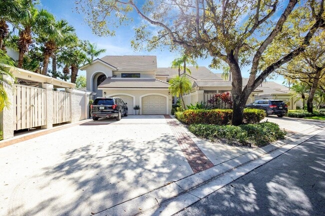 16050 W Bay Dr in Jupiter, FL - Building Photo - Building Photo