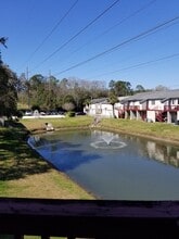 1317 Airport Dr, Unit F16 in Tallahassee, FL - Building Photo - Building Photo