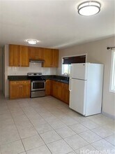 4151 Kilauea Ave in Honolulu, HI - Building Photo - Building Photo