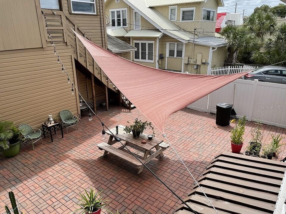 333 9th Ave N in St. Petersburg, FL - Foto de edificio