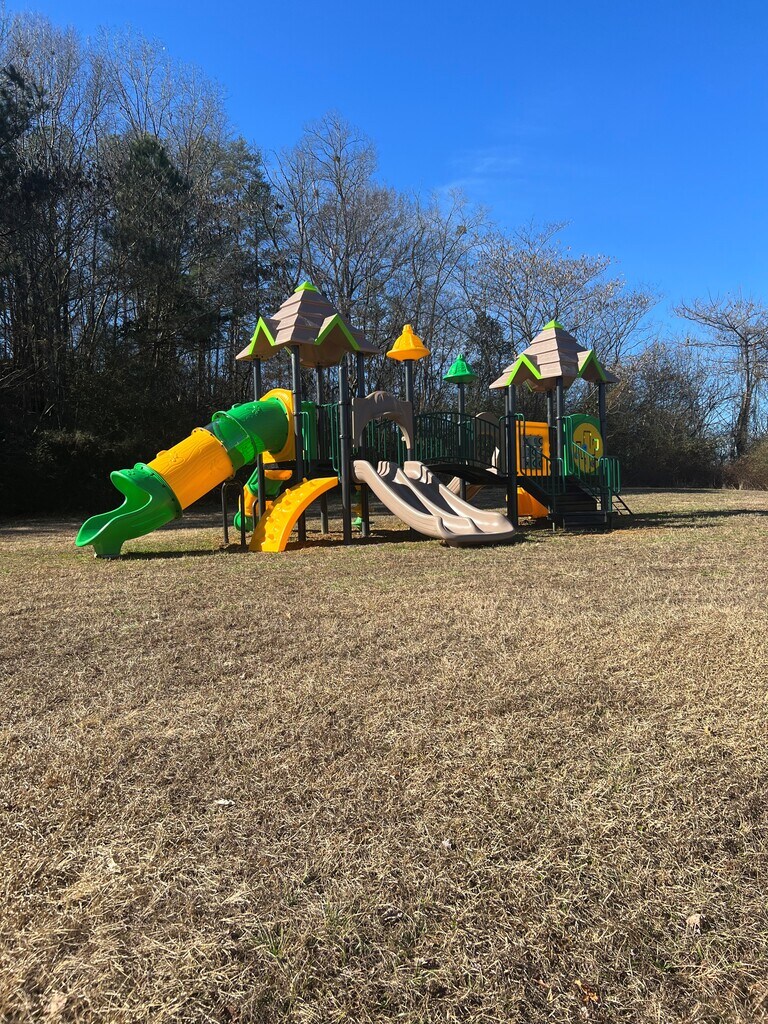 Riverwood Park Apartments in Rome, GA