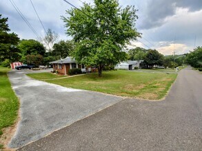 5416 Paula Rd in Knoxville, TN - Building Photo - Building Photo