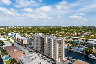 The Carlyle in Fort Lauderdale, FL - Foto de edificio - Building Photo