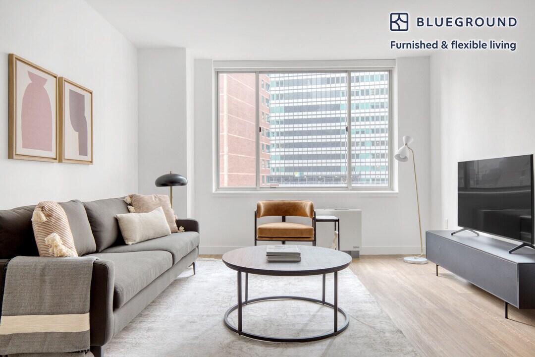 15 Cliff St in New York, NY - Building Photo
