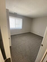 Townway Place in Danville, IL - Building Photo - Building Photo