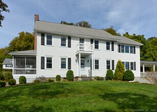 124 Purchase Brook Rd in Southbury, CT - Building Photo - Building Photo
