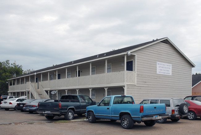 Heritage Court Apartments in Angleton, TX - Building Photo - Building Photo