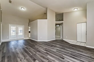 5009 Panther Dr in Spring Hill, FL - Building Photo - Building Photo