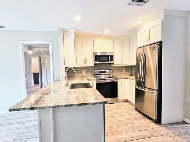 property at 523 SE 24th Ave