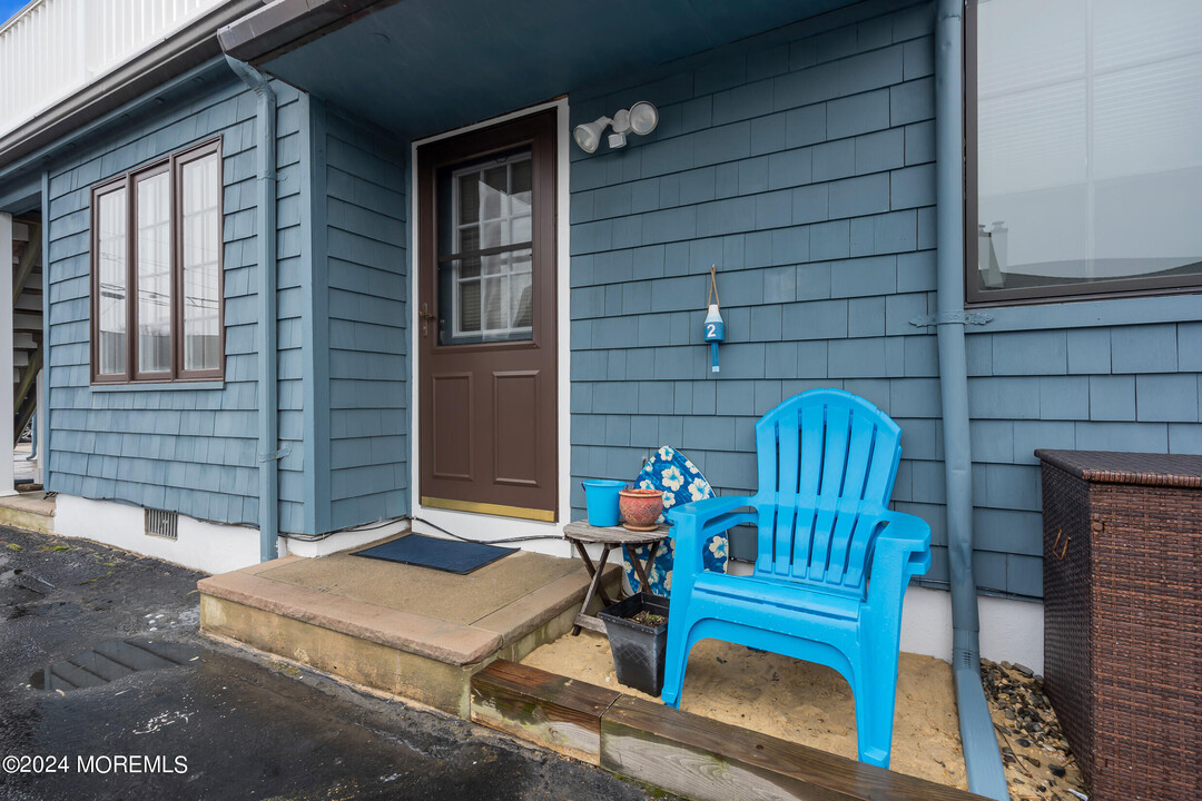 1605 Grand Central Ave in Lavallette, NJ - Foto de edificio