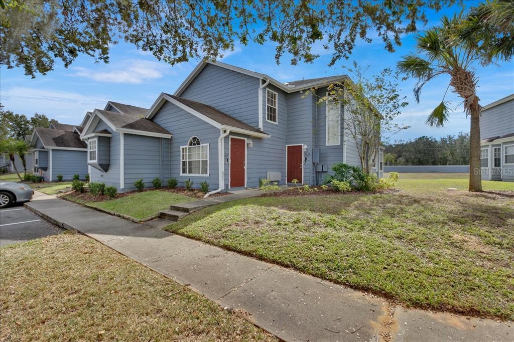203 Coco Plum Dr in Davenport, FL - Building Photo