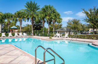 Laurel Oaks in Leesburg, FL - Foto de edificio - Building Photo