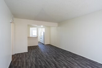 Somerset Park in Albuquerque, NM - Foto de edificio - Building Photo