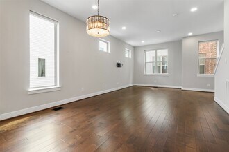 719 Schwartz St in Houston, TX - Building Photo - Building Photo